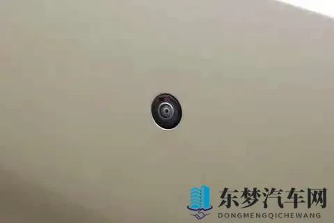 家用纯电SUV怎么挑？试过乐道L60，续航、空间都挺实在-1