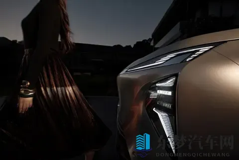 插混纯电到底怎么选？至境世家PHEV续航180公里，EV版长达632公里-3