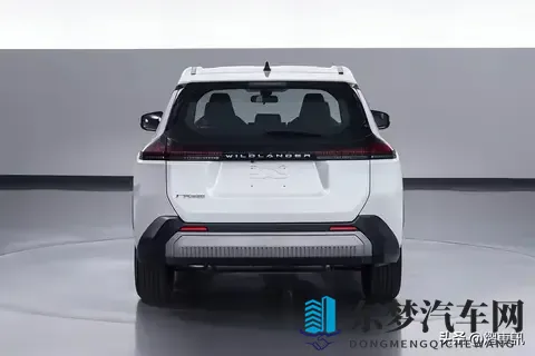 丰田全新威兰达实车正式亮相!全新外观设计 内饰调整 搭配混动系统-1