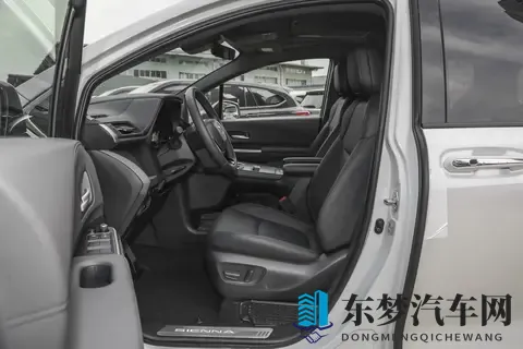 丰田赛那四驱双擎，三款车型如何选？-2
