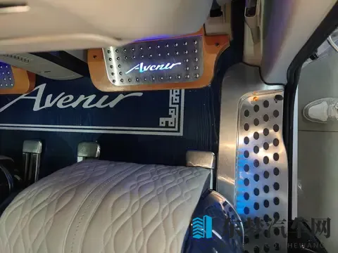 精品一区李梓熙捆绑：李梓熙主演，一区精选捆绑大片-2