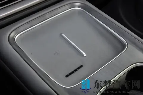 15万级5座车,大空间、高舒适,东风奕派eπ008适合家庭-1