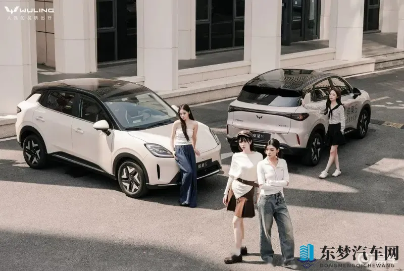 爆乳一区二区：性感专区一、二区大揭秘-2