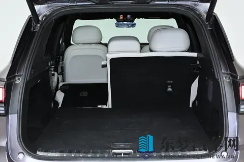 2026 款领克 09 四驱探索版：大五座空间、全时四驱，性价比拉满-1