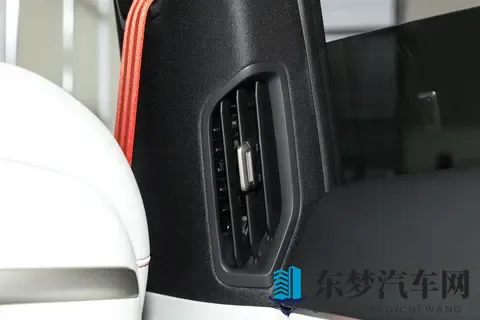 乐道L60深度体验：25万级SUV的四大争议点，你选哪边？-2