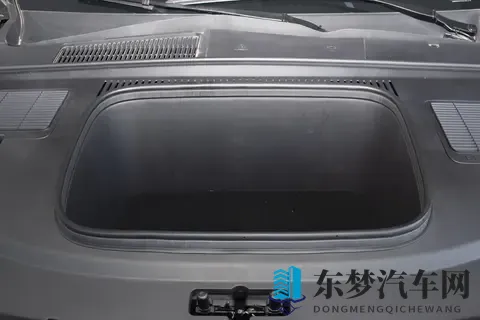 星纪元ET纯电版Max：智能出行新体验的均衡之选-3