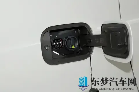 “移动客厅”不只是噱头？带全家出门一趟我就懂了！-3