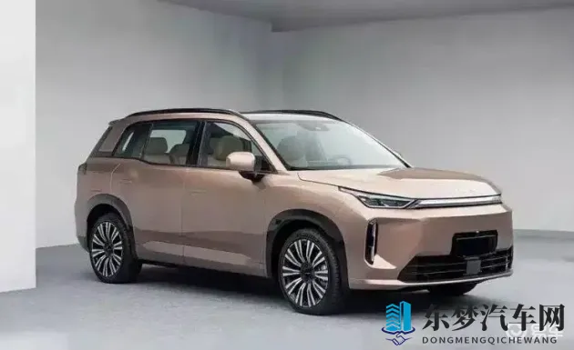 色色色网站:新能源汽车崛起,绿色出行未来可期-2