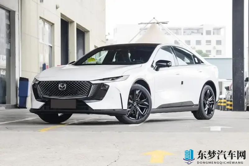 黄色软件下载安装3.3.0最新版2024：汽车工具升级，全新功能助你轻松养车-1