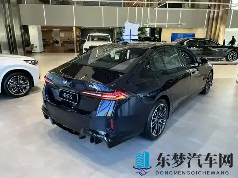 30万买宝马5系是真的吗？暗访4S店，全系优惠与落地价实测-2