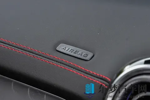 售549万元_降662万元，2026款AMG C 43 4MATIC正式上市