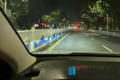夜间开车的两大禁忌,很多人不知道,别等出事了才后悔不提前了解-3