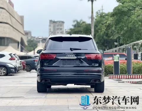 16万喜提当年百万级奥迪Q7？圆梦之选！-1