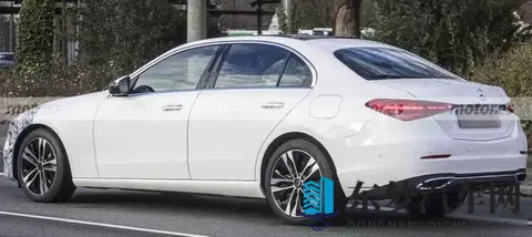 奔驰C级换新，动力回归，用户却犹豫了-1