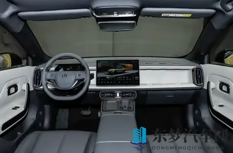 零跑Lafa5预售1058万起，比萤火虫便宜且续航高-2