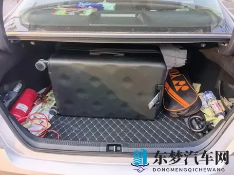 即便满载出游,行李也都有处安放,怎一个大字了得-2