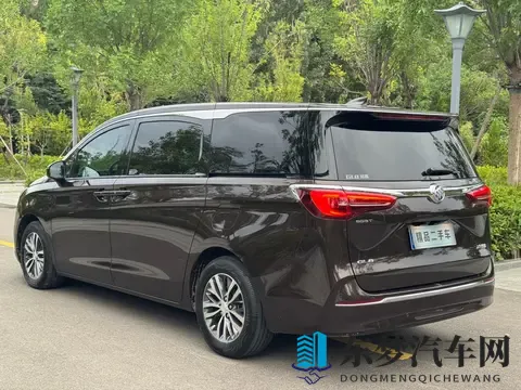 宜商宜家好选择，21年别克GL8陆尊版，9万公里正当年！-2