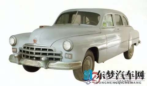 【看图说文】韶山冲里那辆银灰色吉姆车