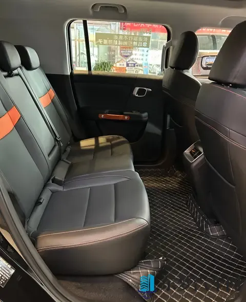 年轻人的“全能座驾”！BJ30旅行家如何拿捏“可城可野”？-2