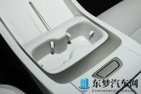 25万级SUV的海选难题：乐道L60，真的值得买吗？-2