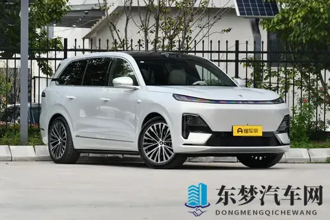 深蓝S09:大空间,辅助驾驶便捷,30万级高端家用SUV选它就对了!-2