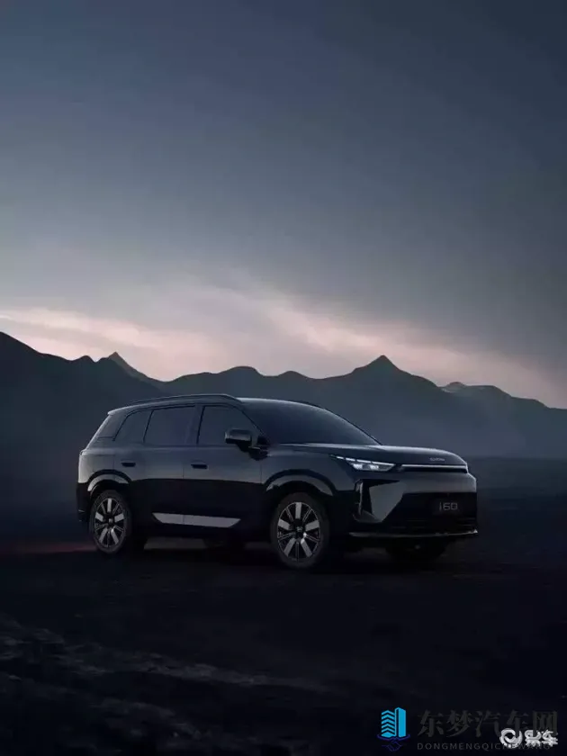 女生和男生差不多2023:2023,性别差异渐缩小,男女共筑未来-1