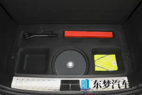 阿维塔 12 实际体验：兼顾多场景需求，均衡表现适配家庭使用