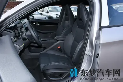 领克03 2026款 15TD DCT Plus：均衡实力与实用体验-2