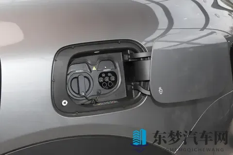 预算二十万内，想要豪华感、实用性与性价比，可以看看它-3