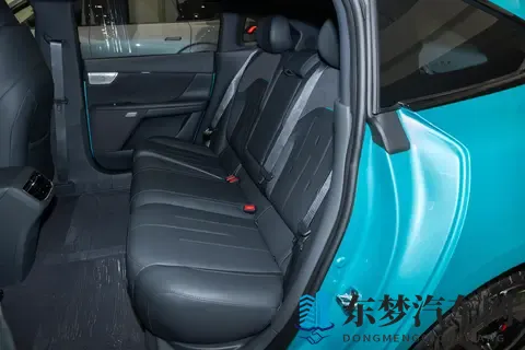 年轻人买车看这款,大溜背+无框门,激光雷达+电动尾翼,37s破百-1