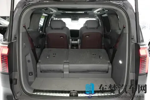 50万买极氪009，还是埃尔法？开完才知道，什么叫降维打击-3