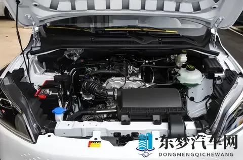 一文看懂新宏光！300公里续航对比81千瓦动力，2850mm轴距空间大-1