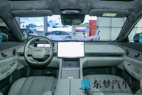 2025 款星纪元 ES 纯电版 Ultra 四驱旗舰城区辅助驾驶体验，实力如何-1