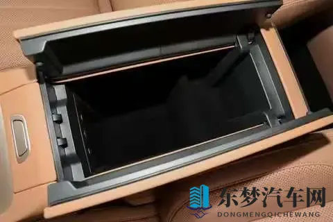 家用纯电SUV怎么挑？试过乐道L60，续航、空间都挺实在-3