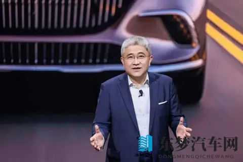 奔驰CLA纯电上市，价格打脸老粉，豪华车也开始讲性价比-2