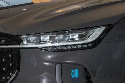 林肯Z配置差异化分析，混动、纯燃油具体该怎么选？-2