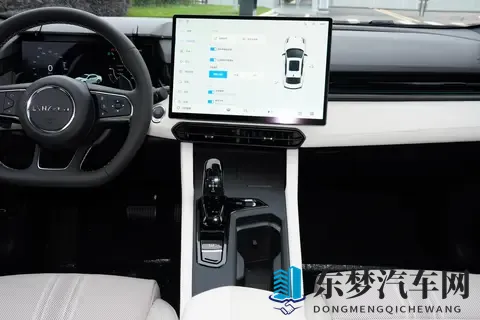 年底想买燃油车？这款 “狠角色” 别错过！聊聊第三代领克03-1