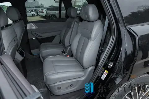 一车搞定三代出行？腾势 N8L DM 核心卖点全拆解-1