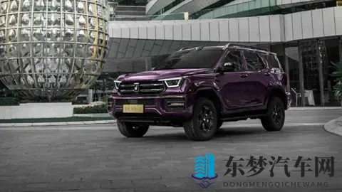 豹 5 最强对手！新款坦克 400 2498万起售，汽油、柴油、插混全都有-2