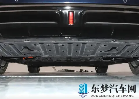 长安启源A06正式上市！1099万起，800V快充+激光雷达引爆价格战-1