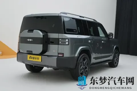 20万的SUV,竟然把婴儿车都装下了?这车买得值-3