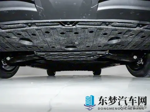 深蓝L06亮点在智能驾驶、长续航和亲民的价格，它到底怎么样？-3