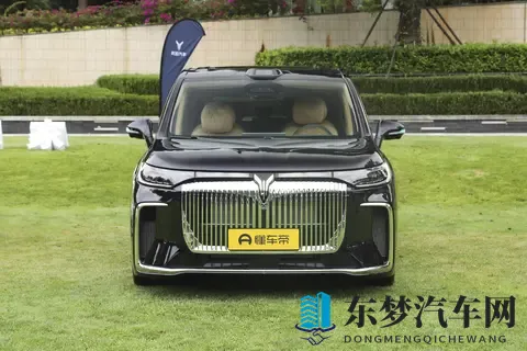 试驾26款岚图梦想家：鸿蒙座舱5+乾崑ADS 4+5C超充，实力如何？-2