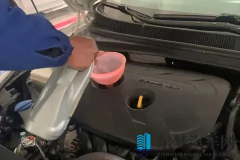 1年只行驶2000公里，可以2年换一次机油吗？修理工告诉你答案！-2