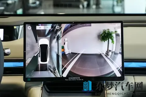 星纪元 ES 2025 款纯电版：城区辅助驾驶神器，家用选它不后悔-1