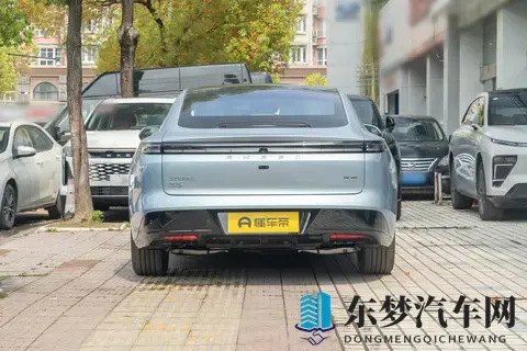 2025 款星纪元 ES 唠明白：从价格到辅助驾驶，到底值不值得买？​-1