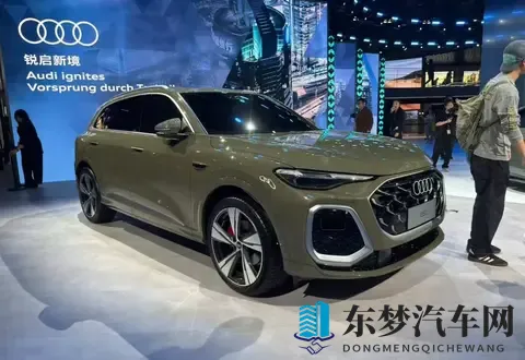 疯了！奥迪Q5L裸车跌破7折，比奔驰GLC省5万，比宝马X3多四驱！-2