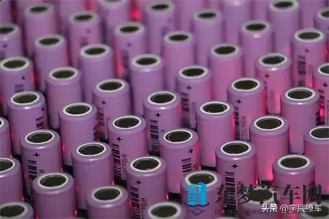 每万辆车自燃52辆却无人问津 新能源车为何成背锅侠-2