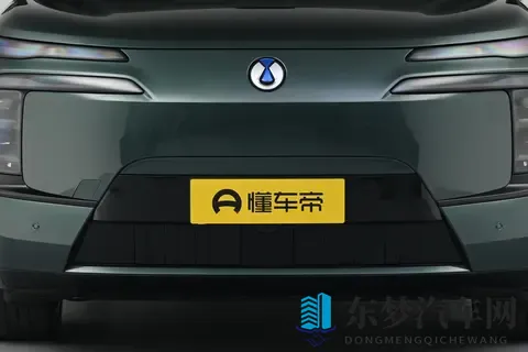 腾势N8L:大六座安全豪华SUV，是家庭出行的理想选择！-2