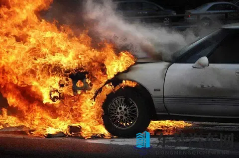 【眼观】99%的车主还考虑买纯电动车，燃油车回不去了？-1